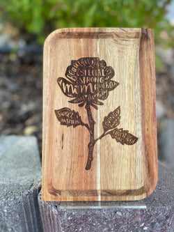 Wood Change Plate - Moms Flower